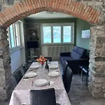 Giardino Sul Lago, La Vigna ネッソ