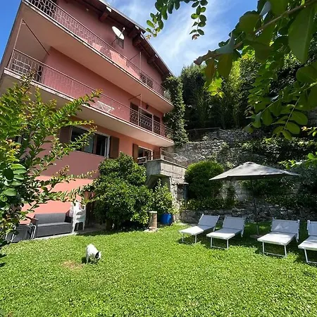 Vakantiehuis Giardino Sul Lago, La Vigna