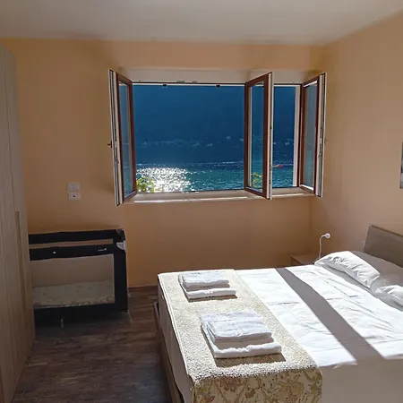 Giardino Sul Lago, La Vigna *