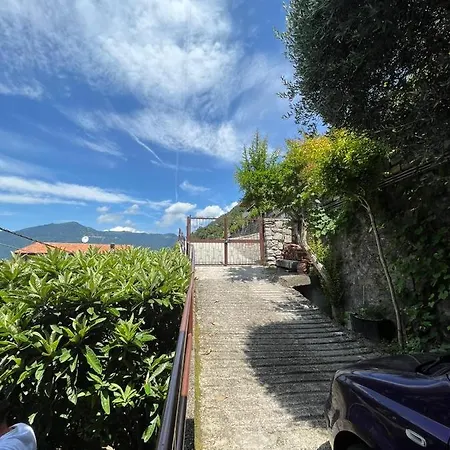 Giardino Sul Lago, La Vigna Holiday home