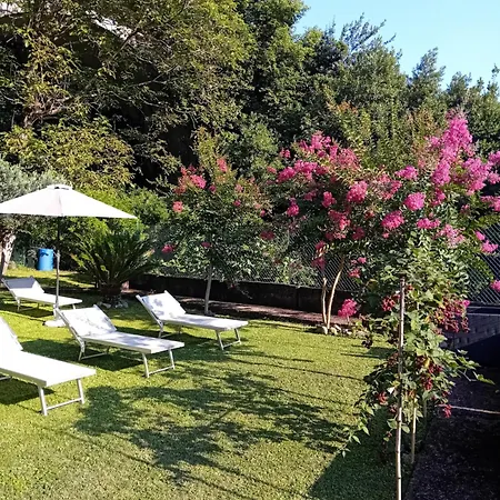 Casa de Férias Giardino Sul Lago, La Vigna *