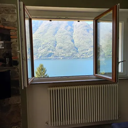 Giardino Sul Lago, La Vigna Σπίτι διακοπών *
