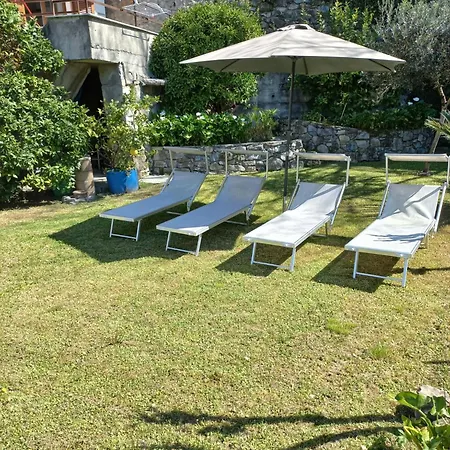 Giardino Sul Lago, La Vigna * Nesso