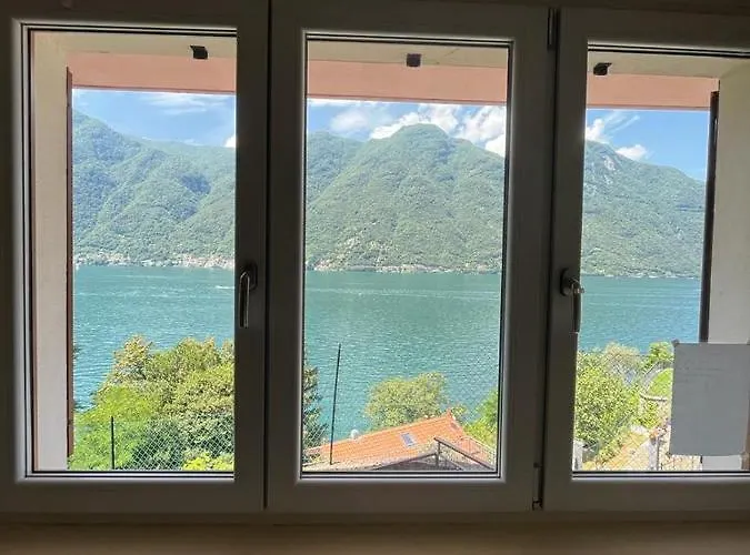 Giardino Sul Lago, La Vigna 別荘