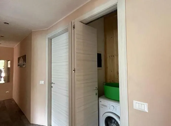 Giardino Sul Lago, La Vigna * ネッソ