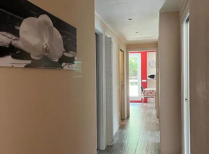 Giardino Sul Lago, La Vigna * ネッソ