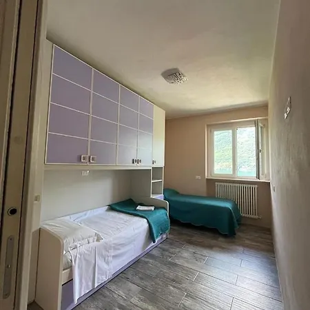 Holiday home Giardino Sul Lago, La Vigna