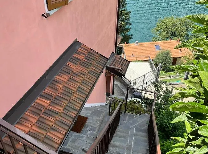 Giardino Sul Lago, La Vigna Casa de Férias Nesso