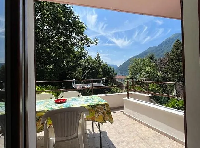 Giardino Sul Lago, La Vigna Casa de Férias *