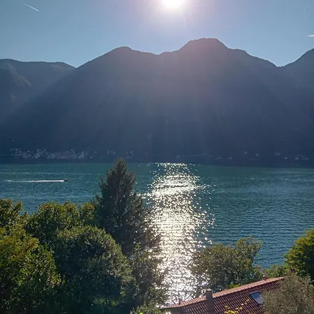 Giardino Sul Lago, La Vigna * Nesso